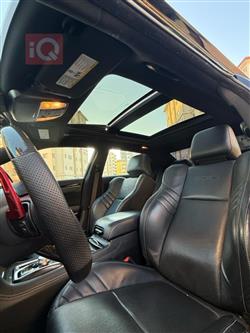 کرایسلەر 300